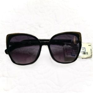 NWT Guess Sunglasses